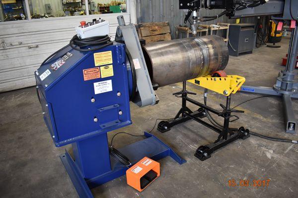 Bulldog 3000 Rollout Welding Positioner