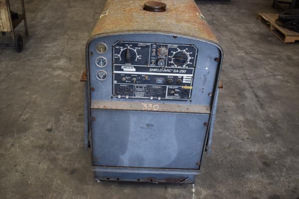 Lincoln Welding Equipment | Lincoln SA-250 Diesel Welding Machine - Used