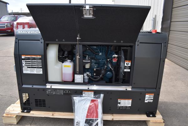 Lincoln Welding Equipment | New Lincoln Maverick 325X (Kubota)