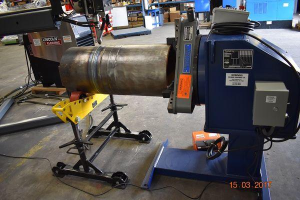 Bulldog 3000 Rollout Welding Positioner