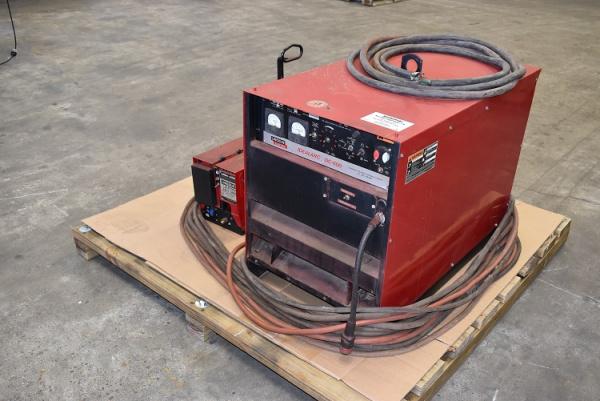 Lincoln Welding Equipment | Lincoln DC-600 with LN-9 Wire Feeder