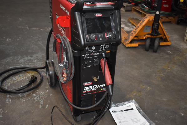 Lincoln Welding Equipment  Lincoln Electric PowerMig 360mp with Python  Push-Pull Gun
